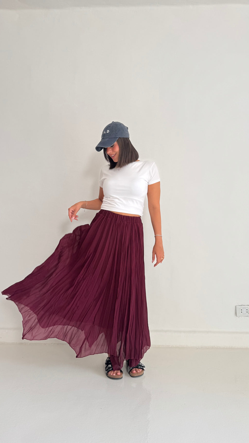 Flowy Crinkle Skirt In Burgundy