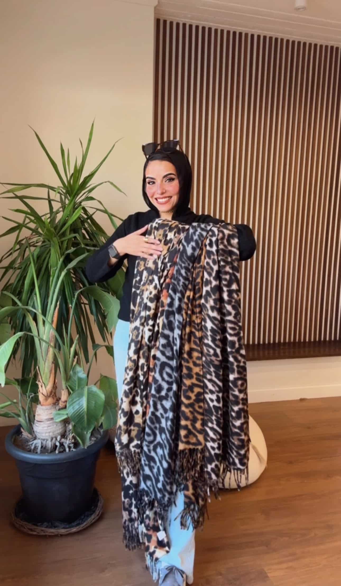 Tiger shawl