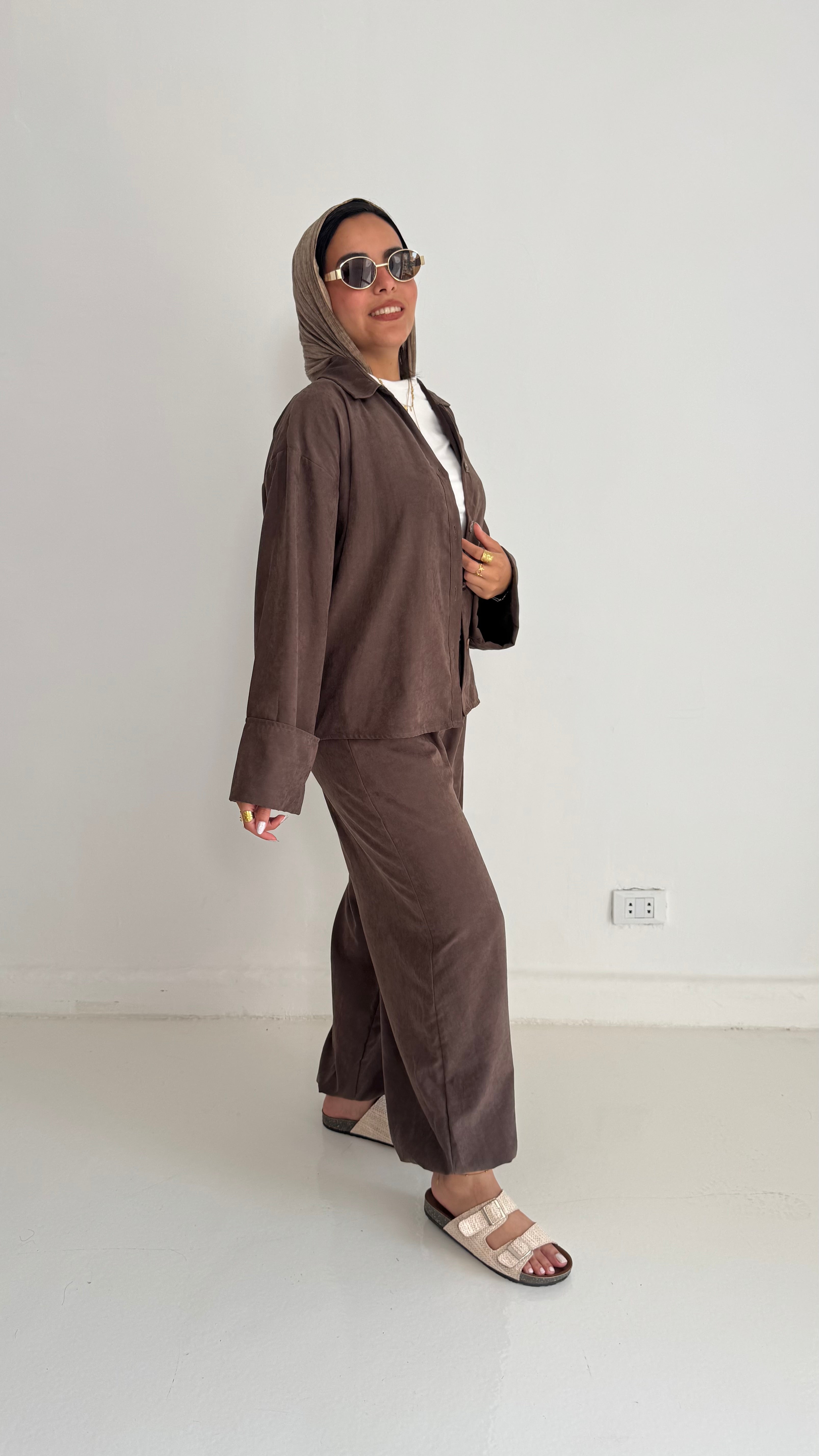 Serene Set In Brown