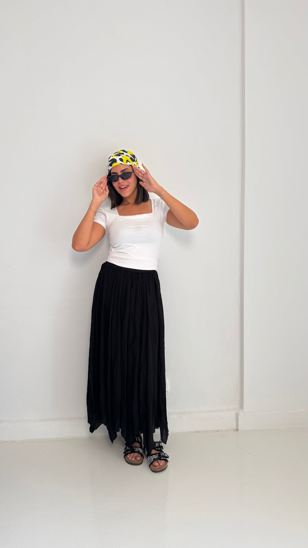 Flowy Crinkle Skirt In Black