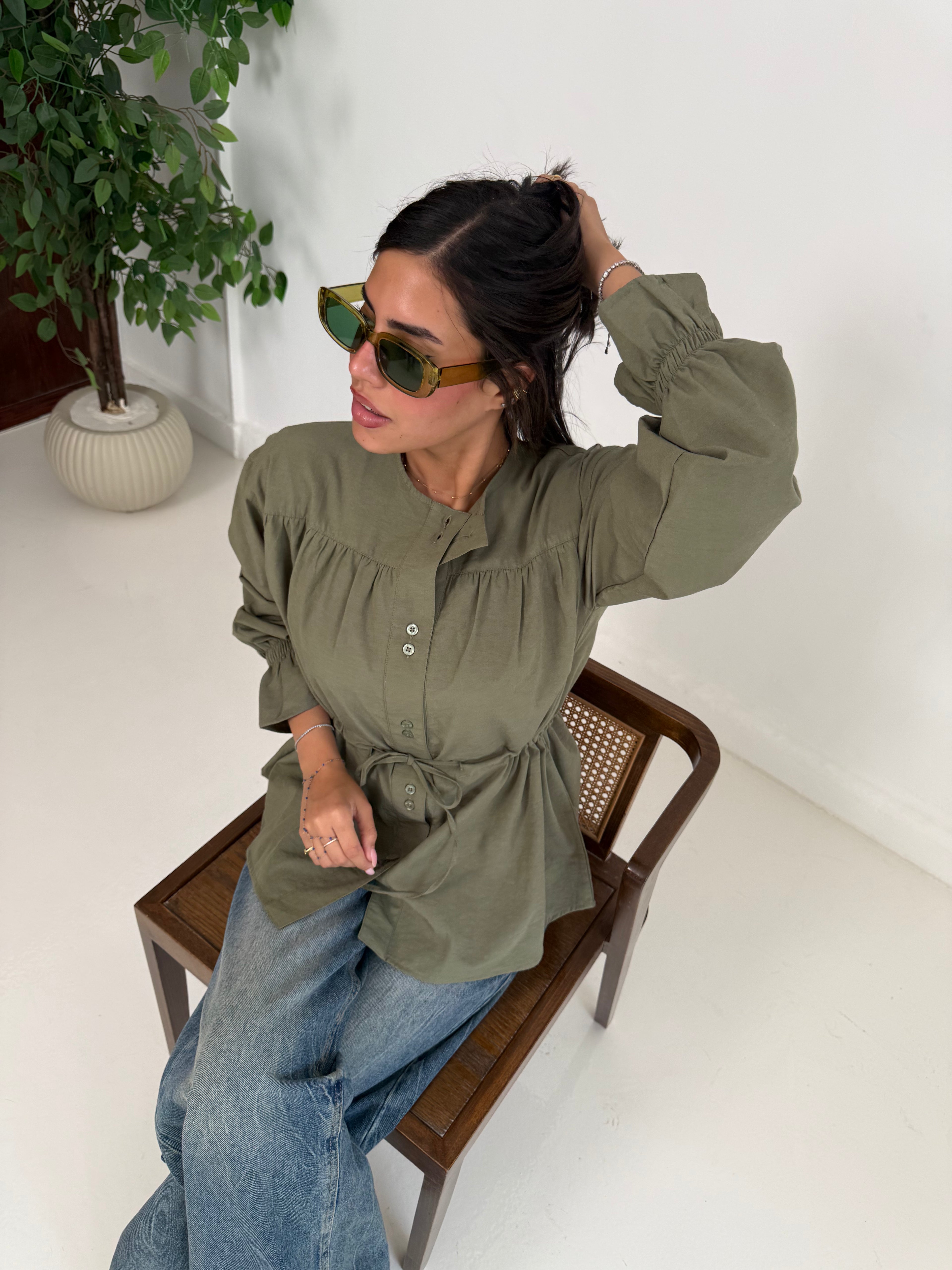 Contour Waisted Linen Shirt
