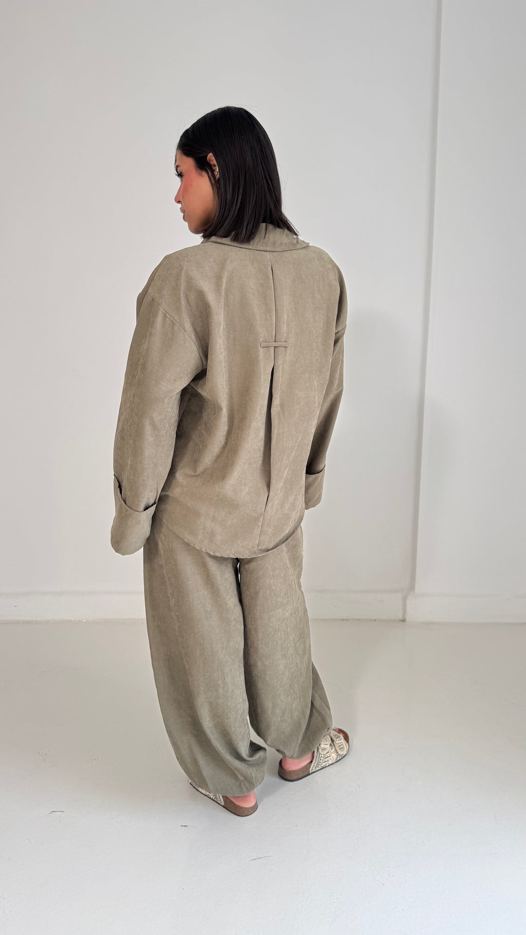 Serene Set In Olive